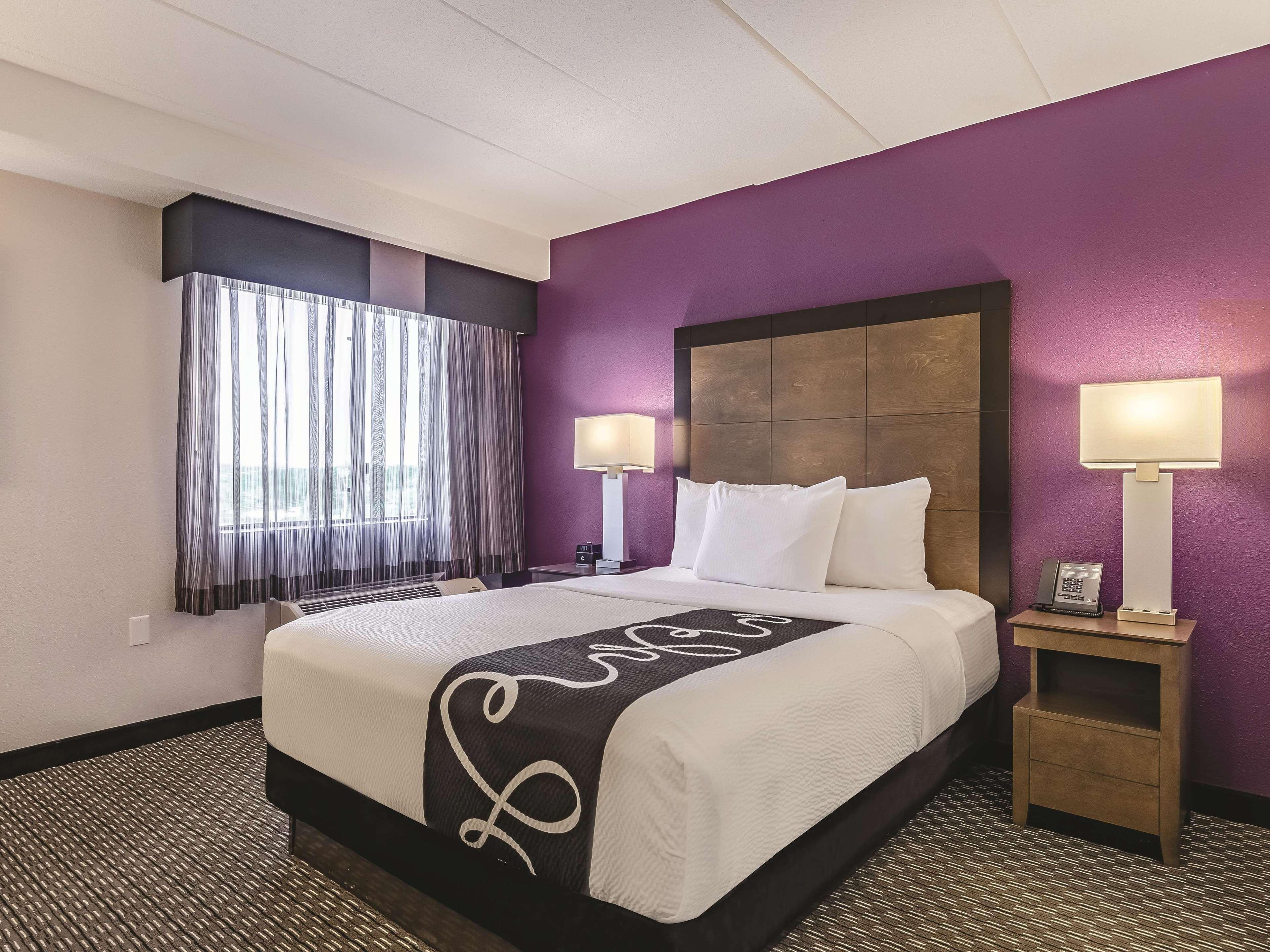 Hotel La Quinta By Wyndham Warwick Providence Airport Exterior foto