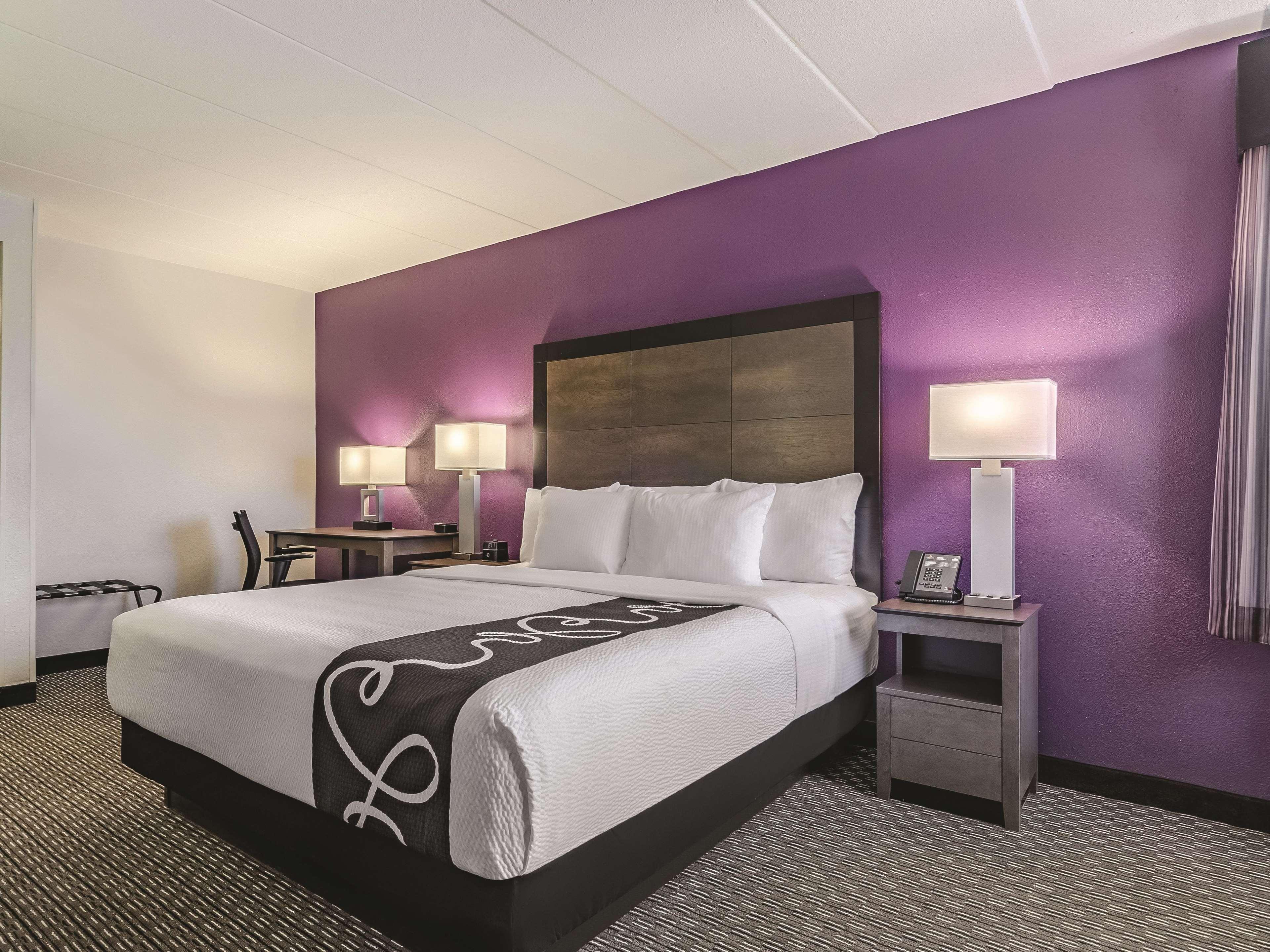 Hotel La Quinta By Wyndham Warwick Providence Airport Exterior foto