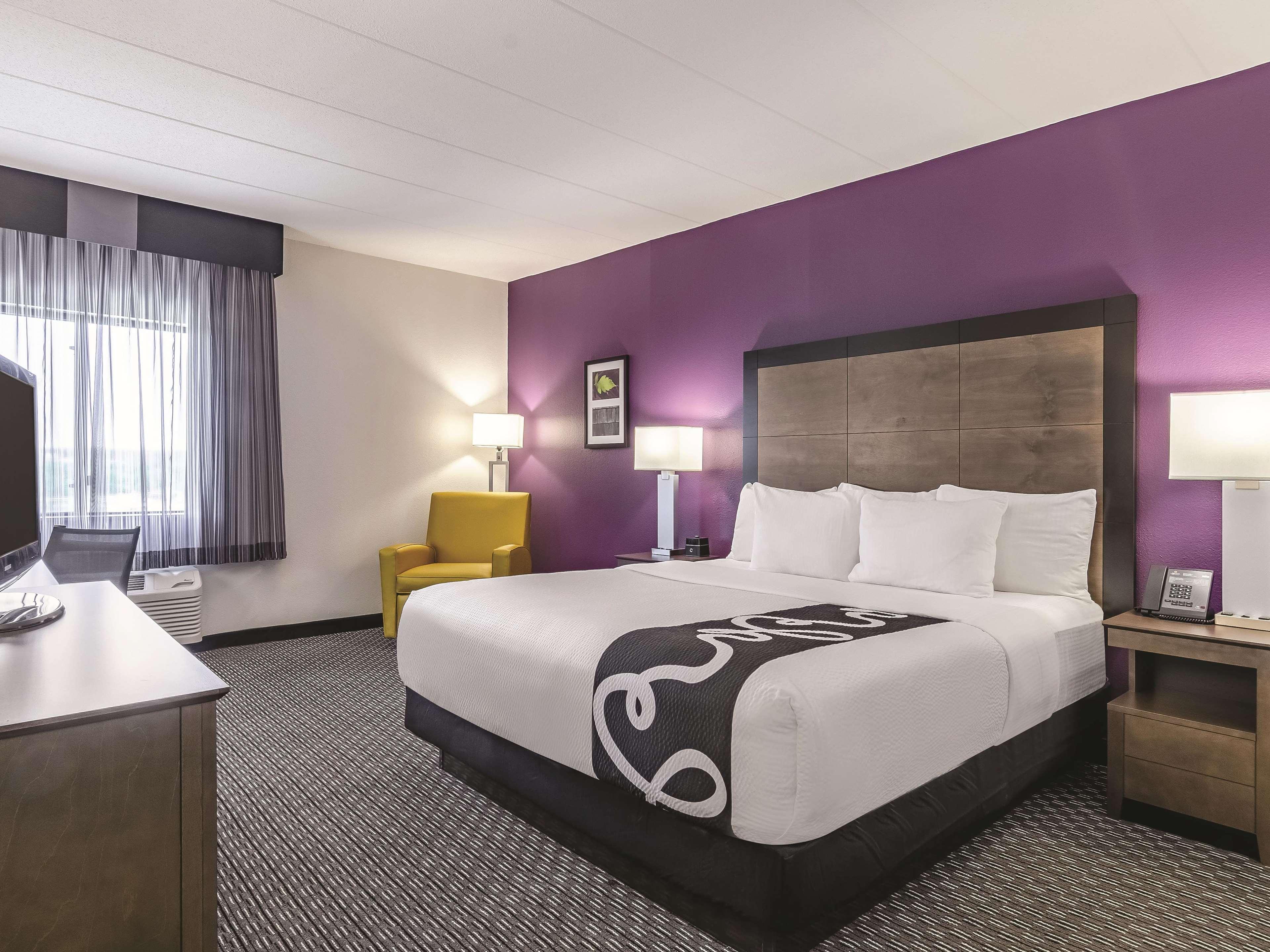 Hotel La Quinta By Wyndham Warwick Providence Airport Exterior foto