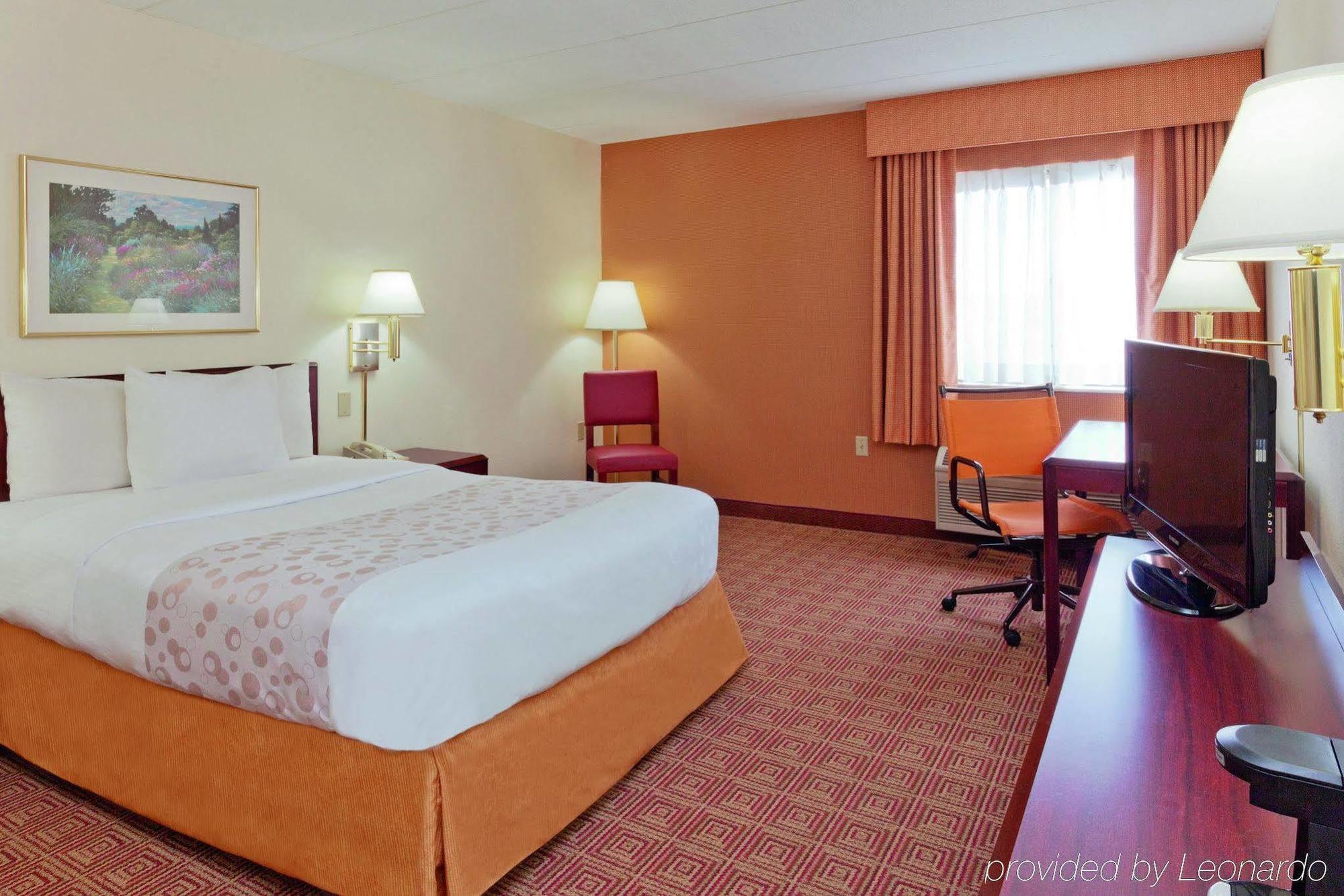 Hotel La Quinta By Wyndham Warwick Providence Airport Exterior foto