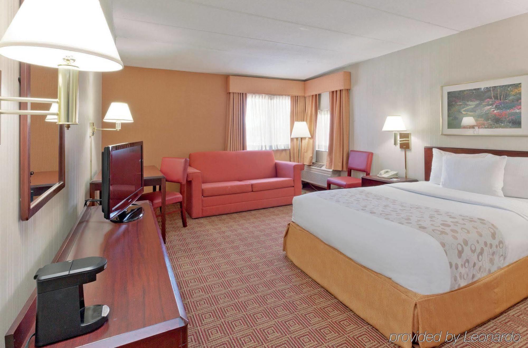 Hotel La Quinta By Wyndham Warwick Providence Airport Exterior foto
